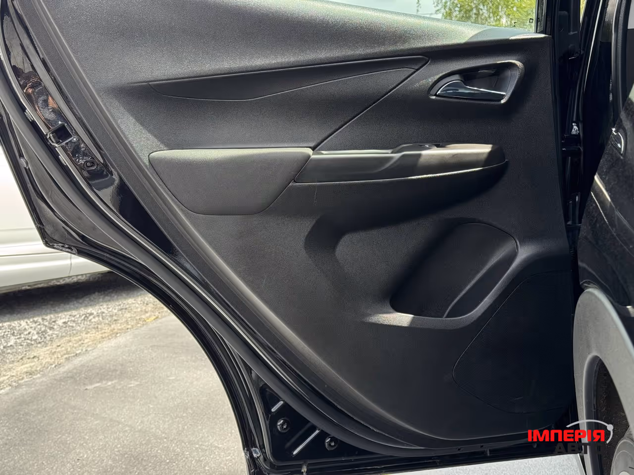 Chevrolet Bolt - фото 50