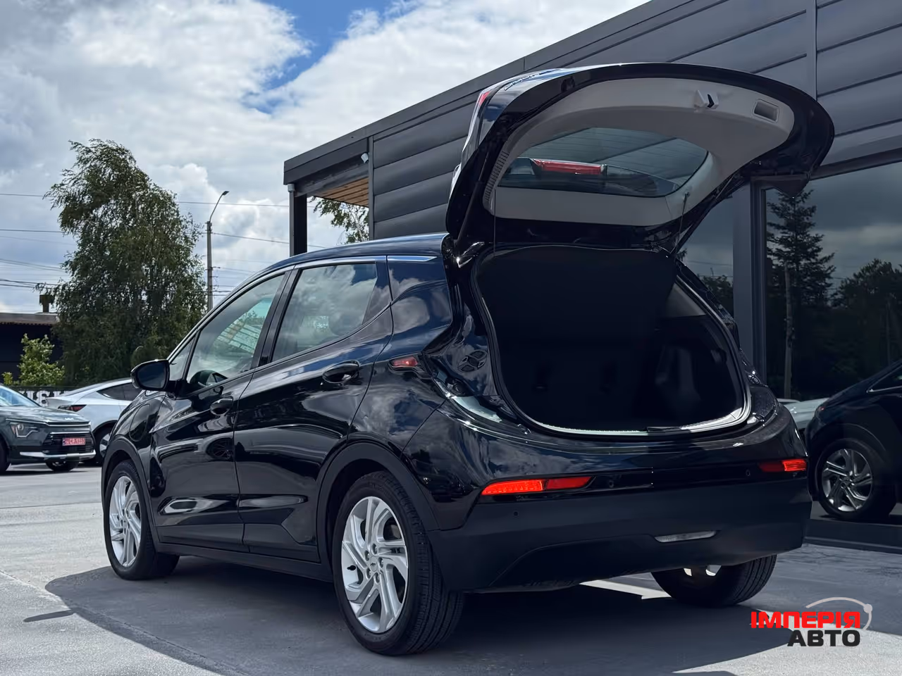 Chevrolet Bolt - фото 23