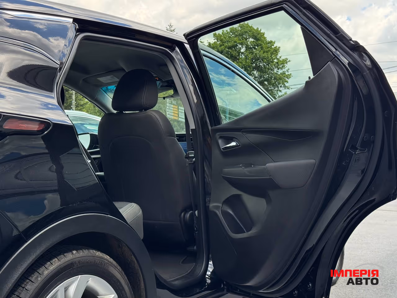 Chevrolet Bolt - фото 54