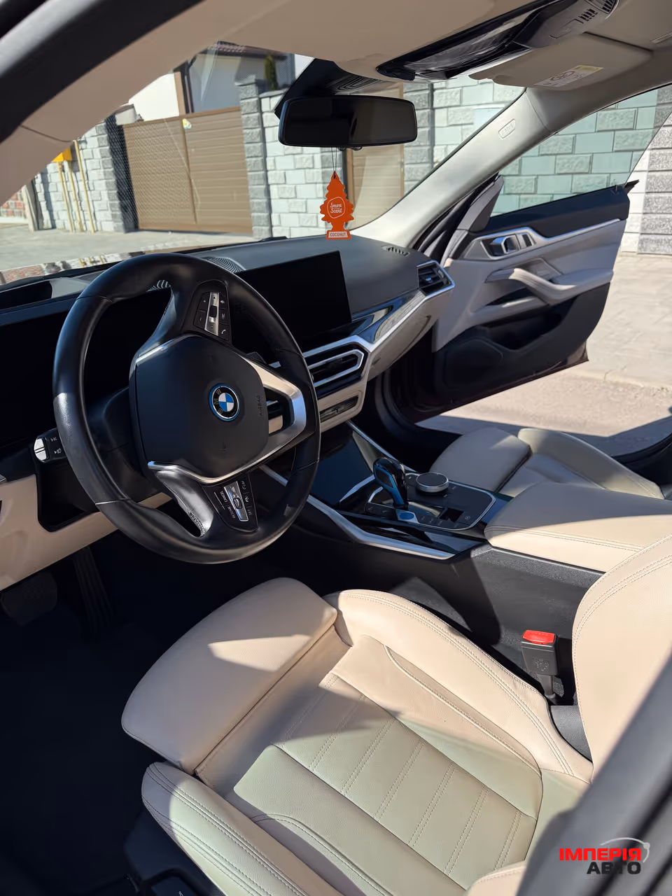 BMW i4 - фото 26