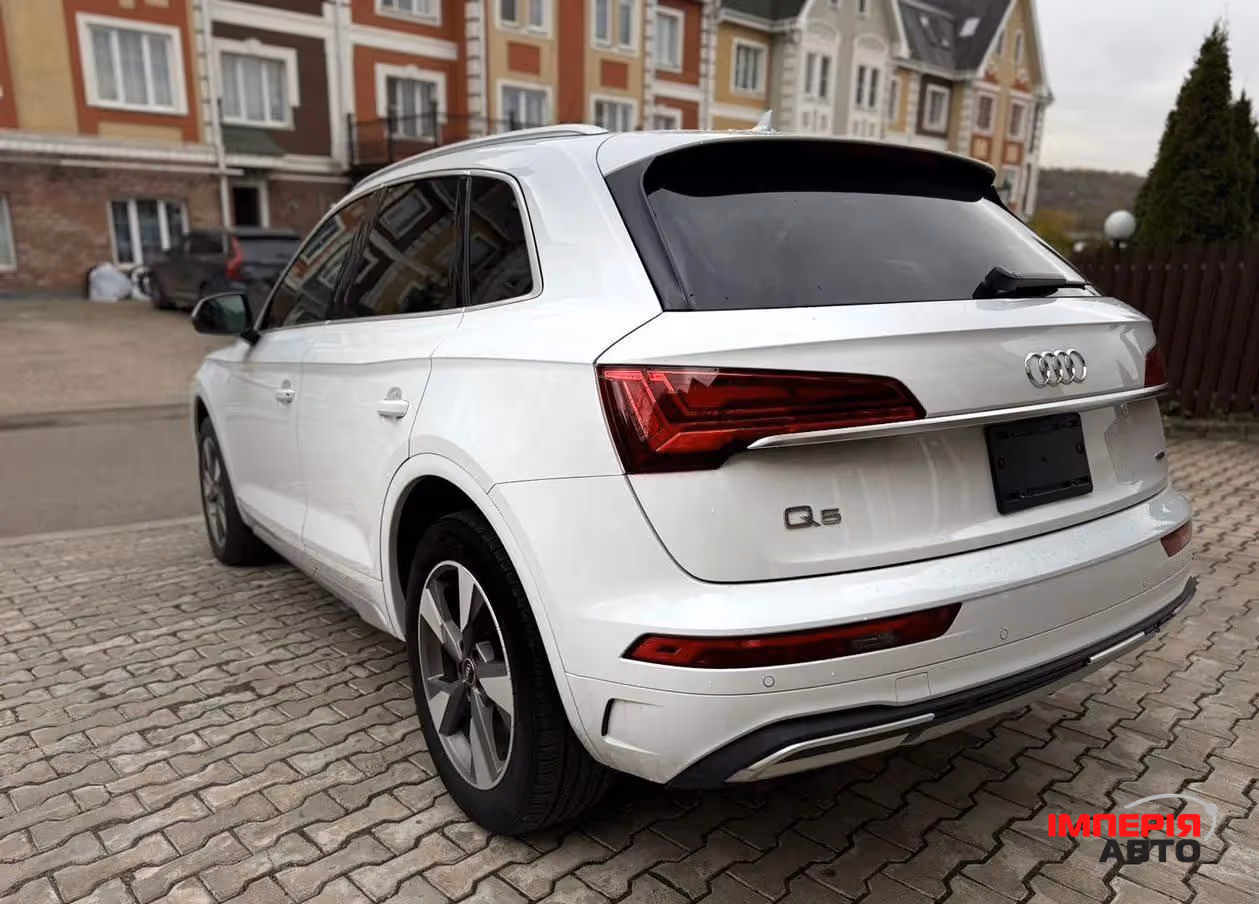 Audi Q5 - фото 4