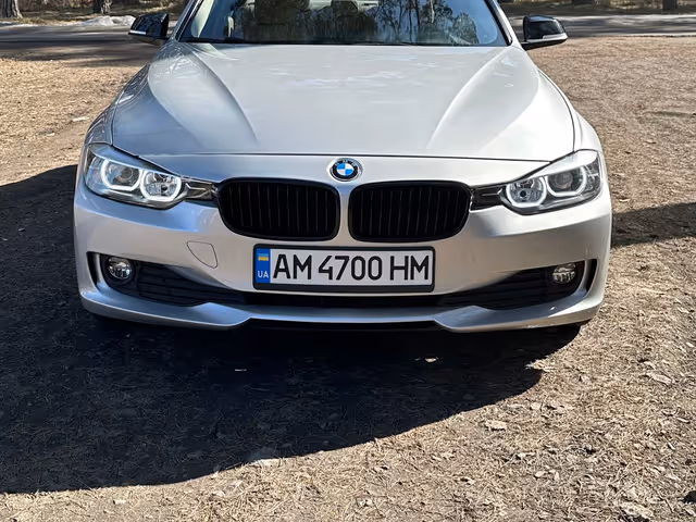 BMW 3 серії - фото 2