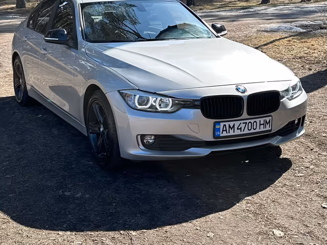 BMW 3 серії - фото 1