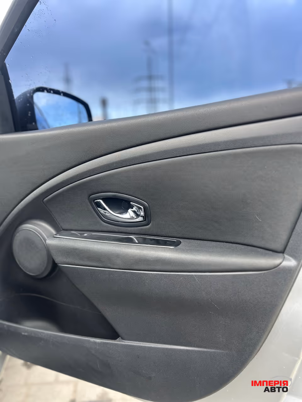 Renault Megane - фото 8