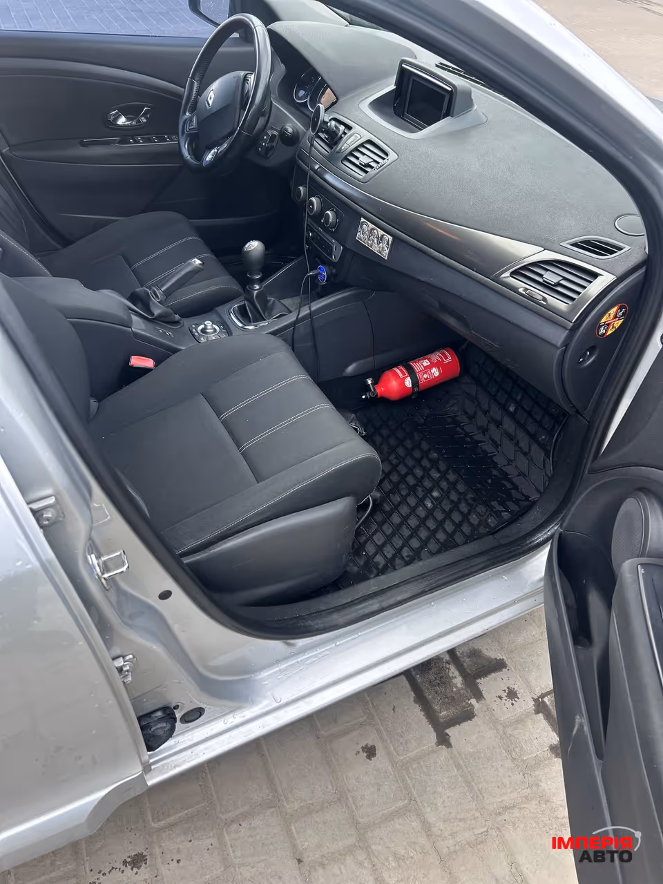 Renault Megane - фото 10