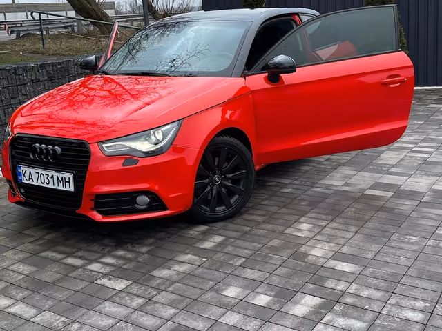 Audi A1 - фото 4