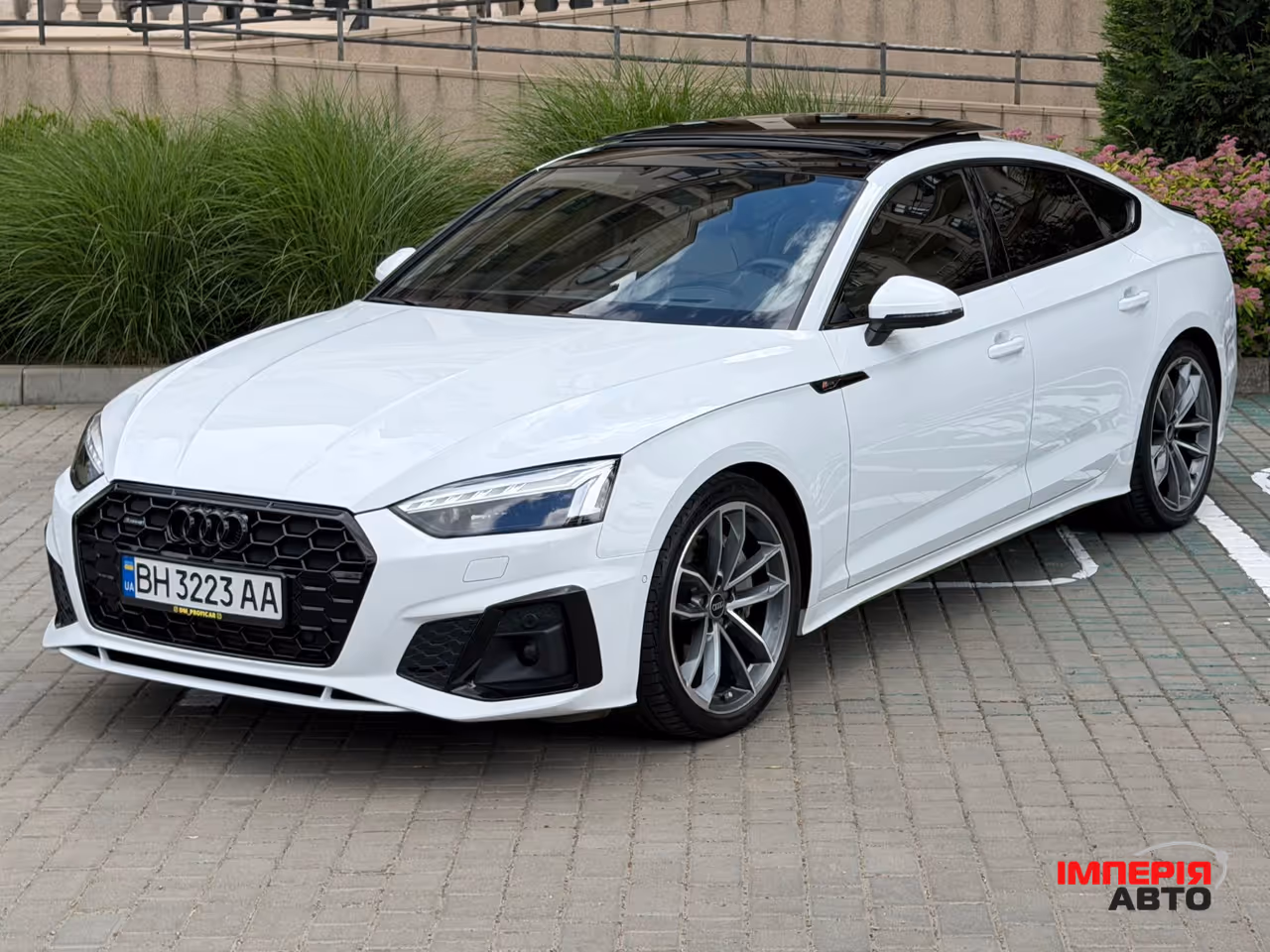 Audi A5 - фото 6