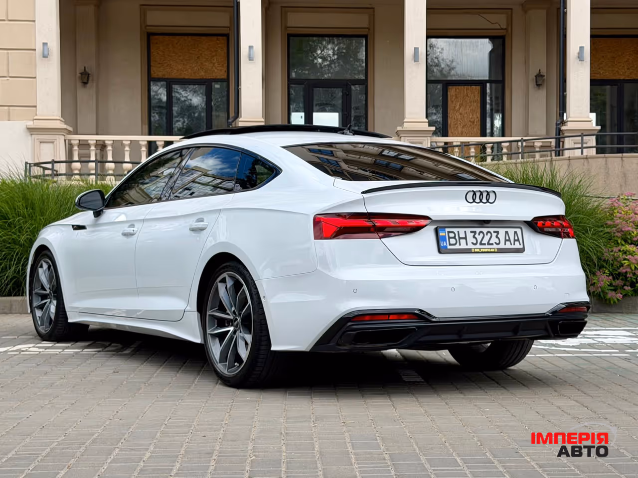 Audi A5 - фото 16