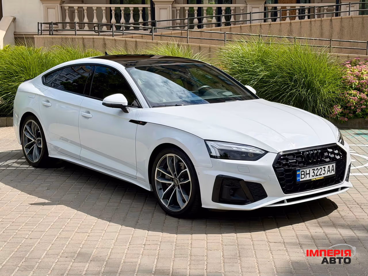 Audi A5 - фото 1