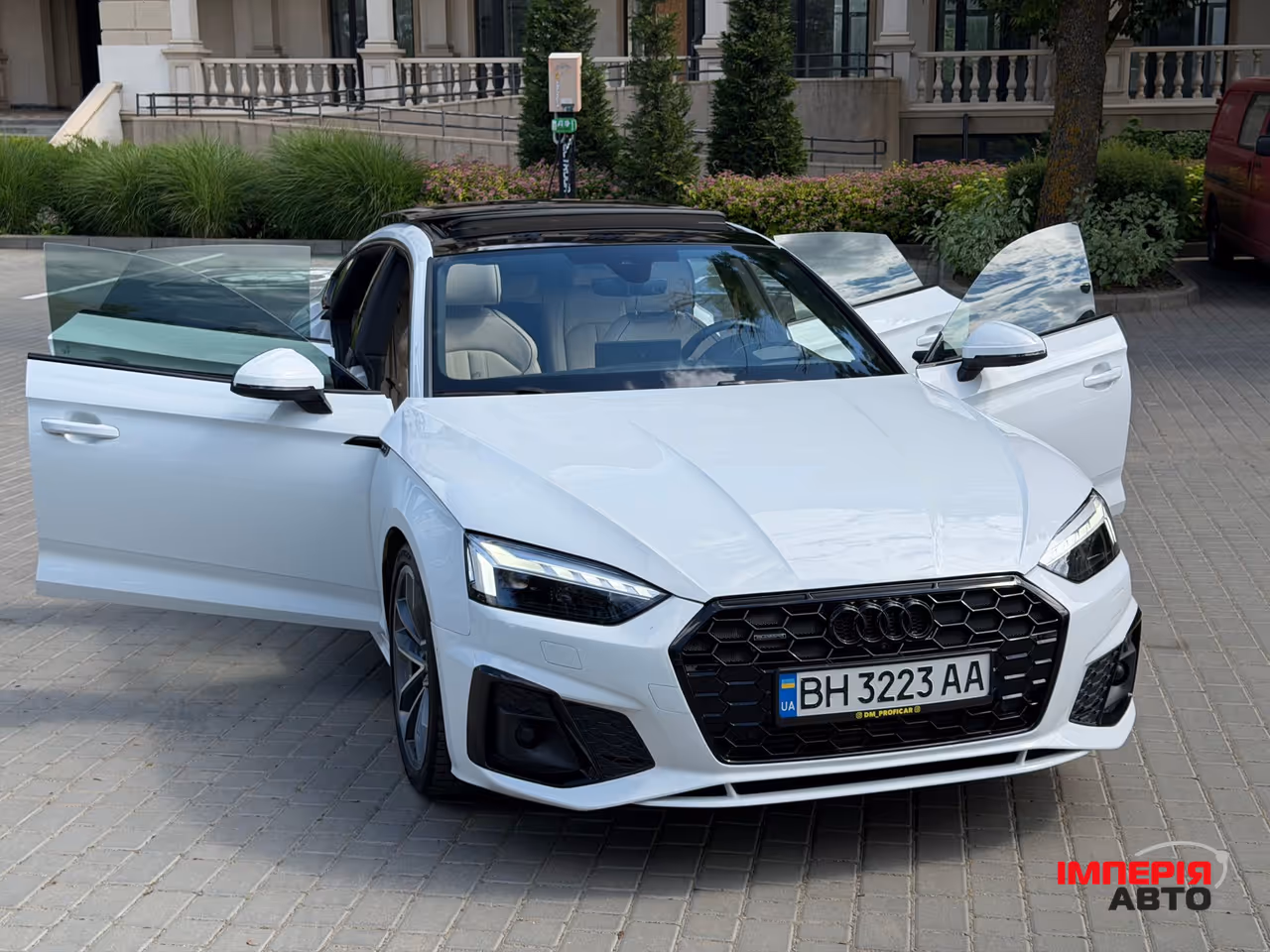 Audi A5 - фото 24
