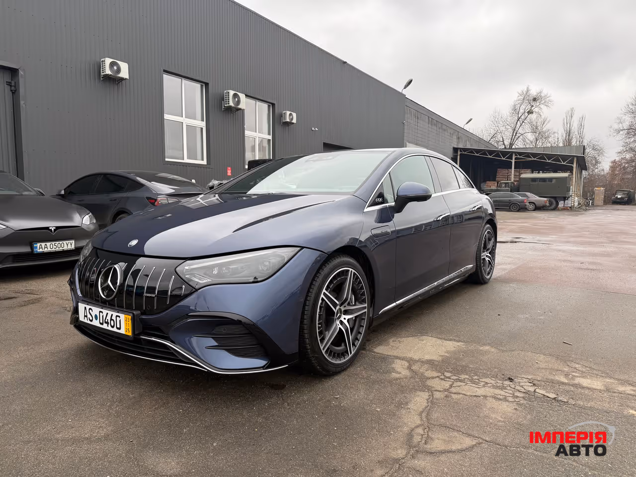Mercedes-Benz EQE AMG - фото 4