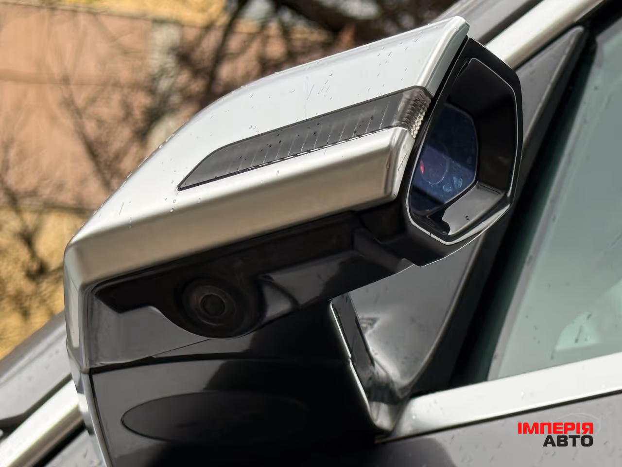 Audi e-tron - фото 18