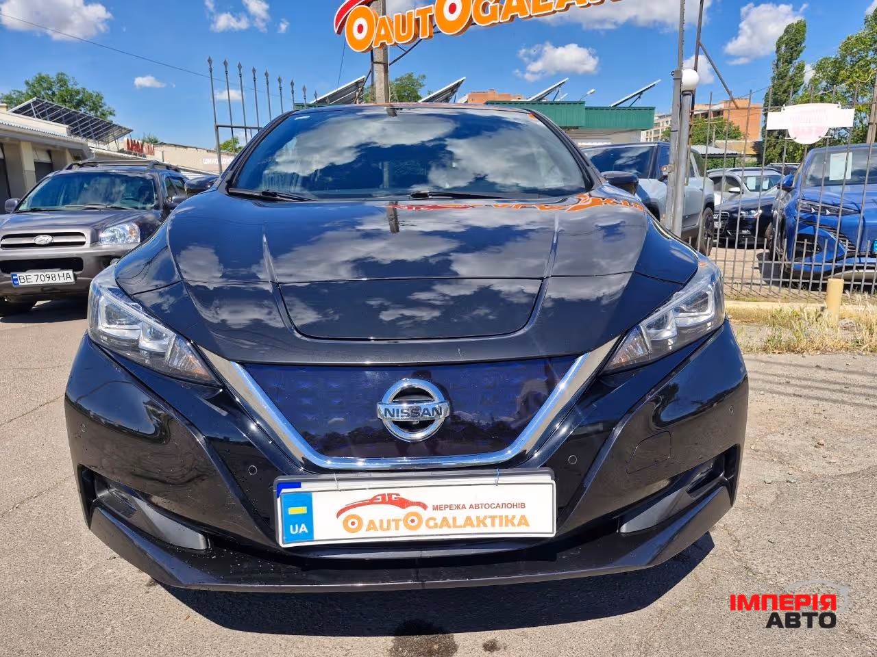 Nissan Leaf - фото 2