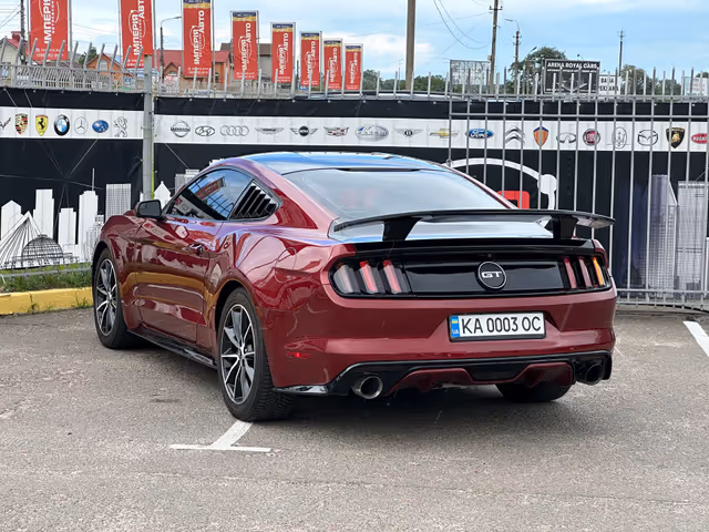 Ford Mustang - фото 4
