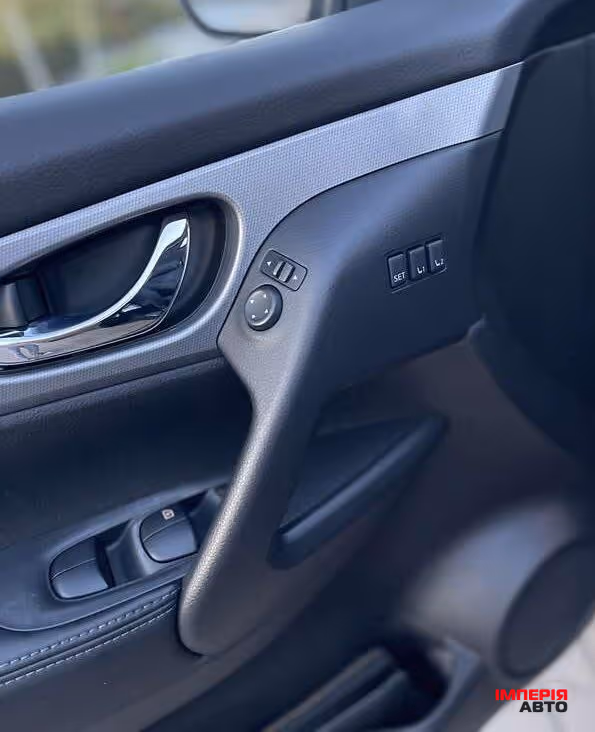 Nissan Rogue Sport - фото 13