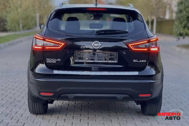 Nissan Rogue Sport - фото 7