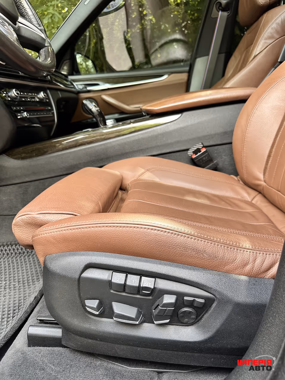 BMW X5 - фото 23