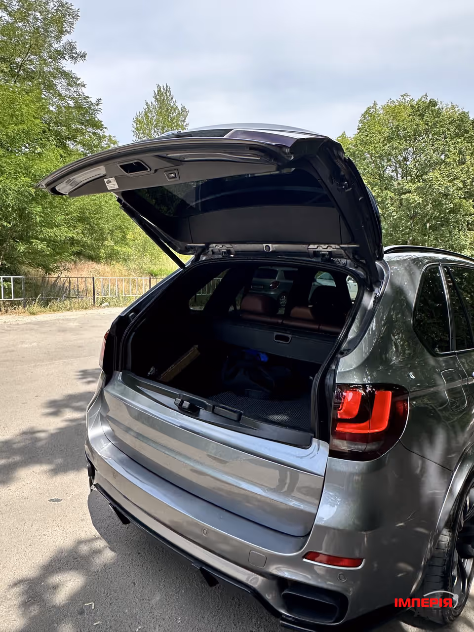 BMW X5 - фото 12