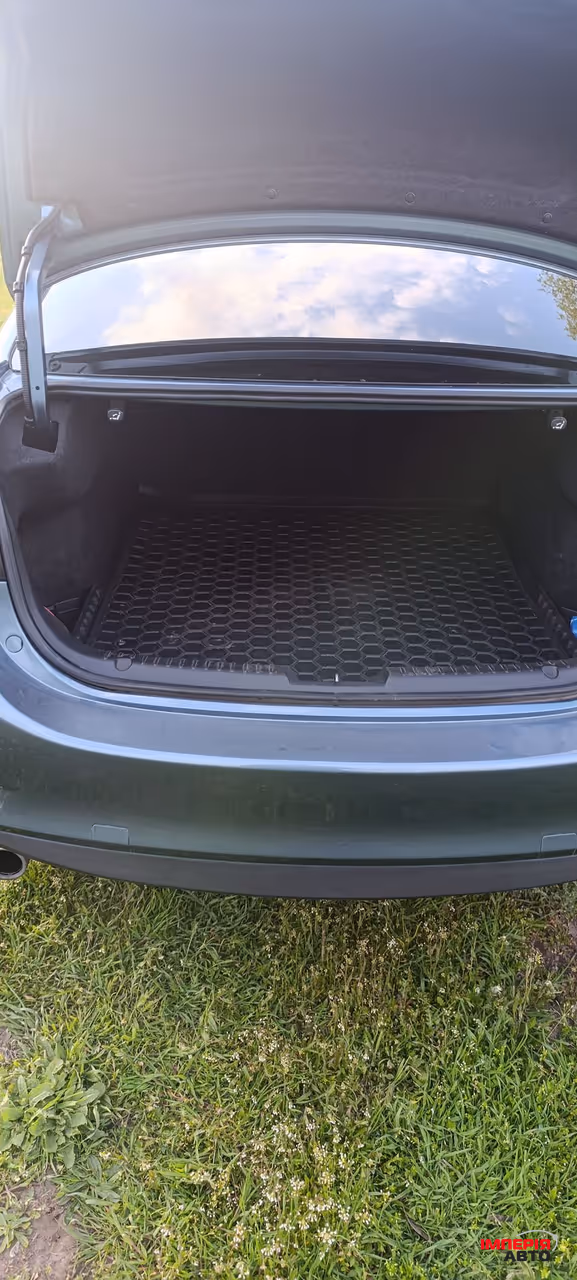 Mazda 6 - фото 12