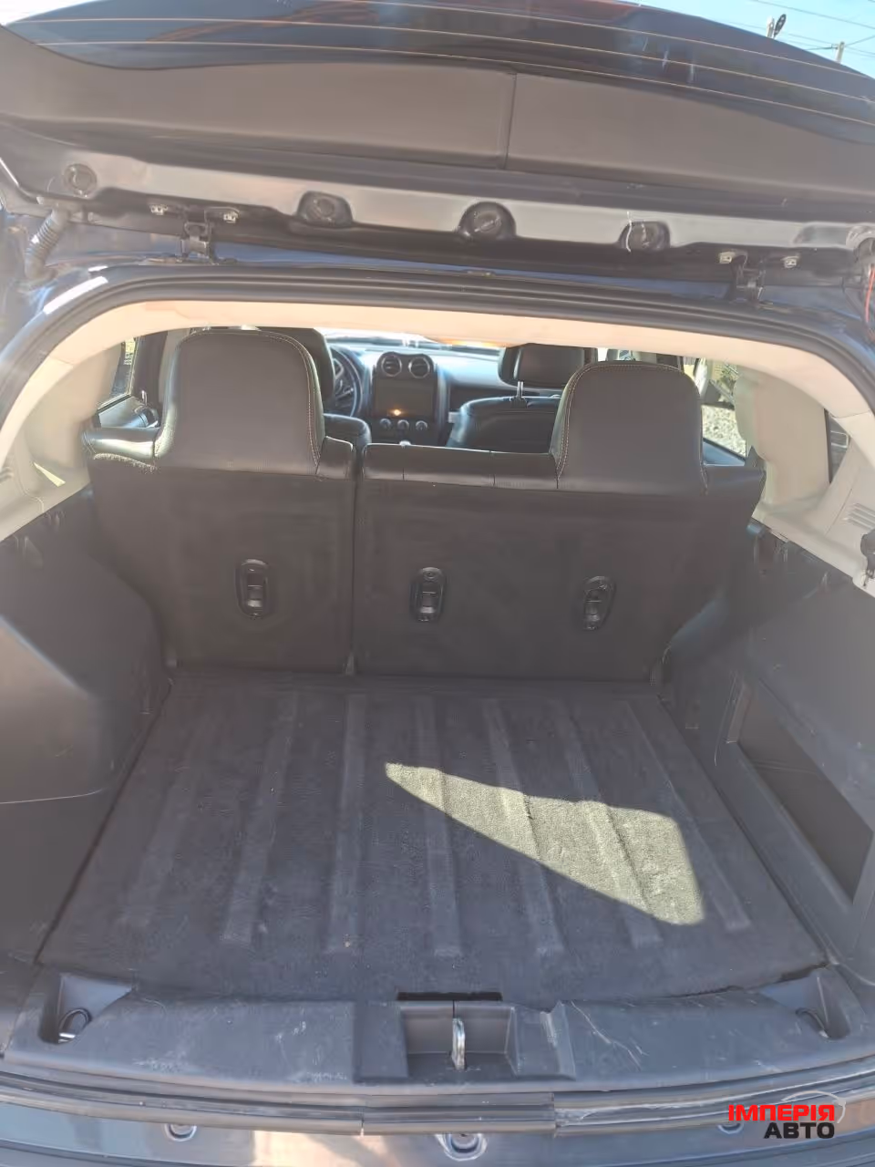 Jeep Compass - фото 10