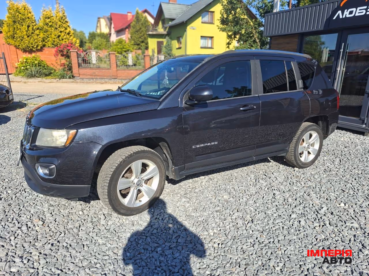 Jeep Compass - фото 11