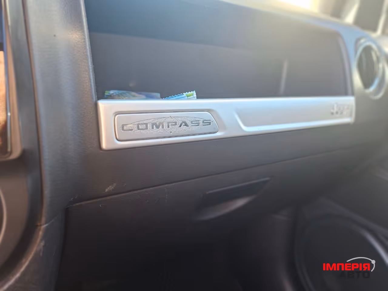 Jeep Compass - фото 20