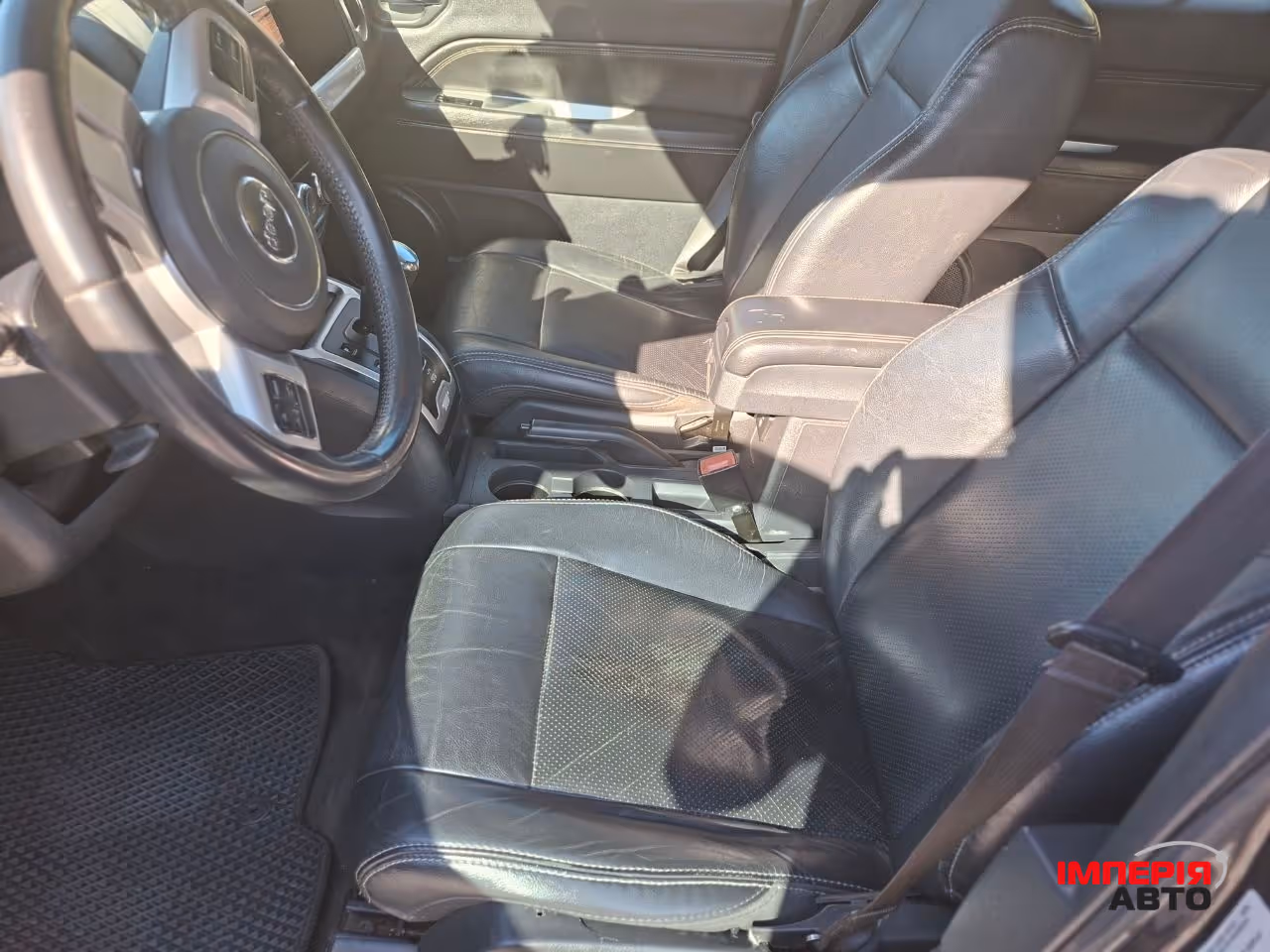 Jeep Compass - фото 19