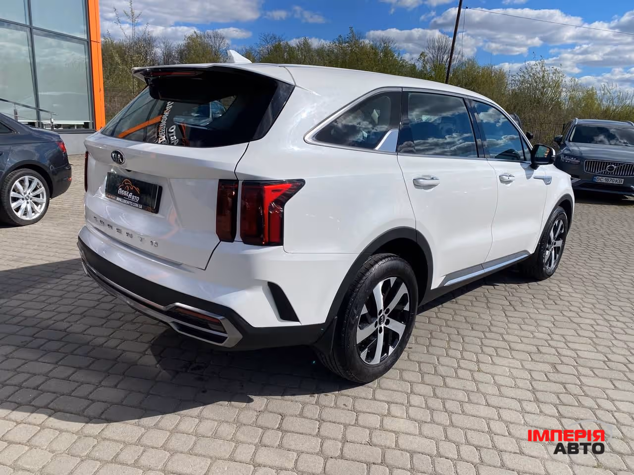 Kia Sorento - фото 7