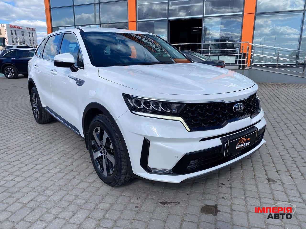 Kia Sorento - фото 1