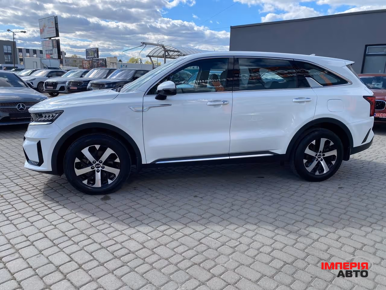 Kia Sorento - фото 4