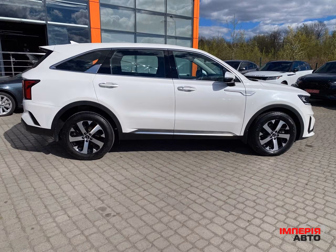 Kia Sorento - фото 8