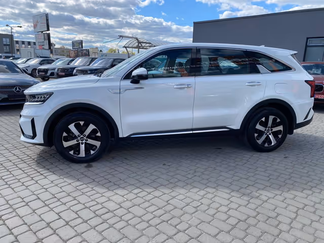 Kia Sorento - фото 4