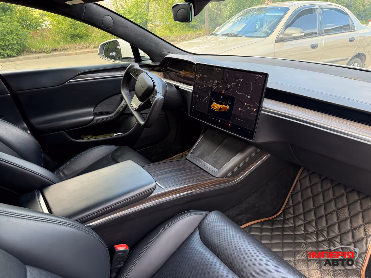 Tesla Model S - фото 12