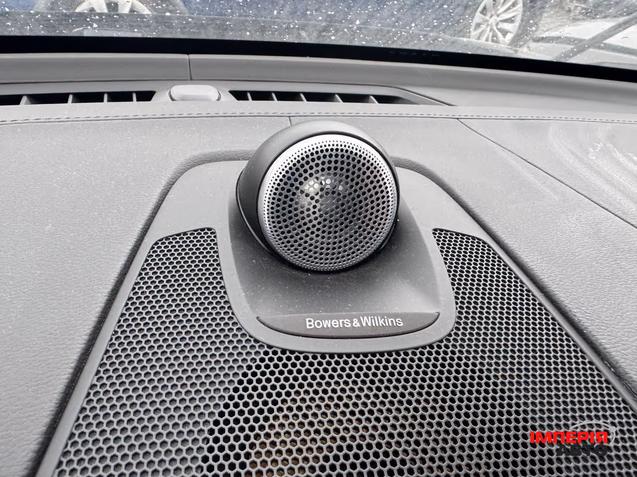 Volvo XC60 - фото 21