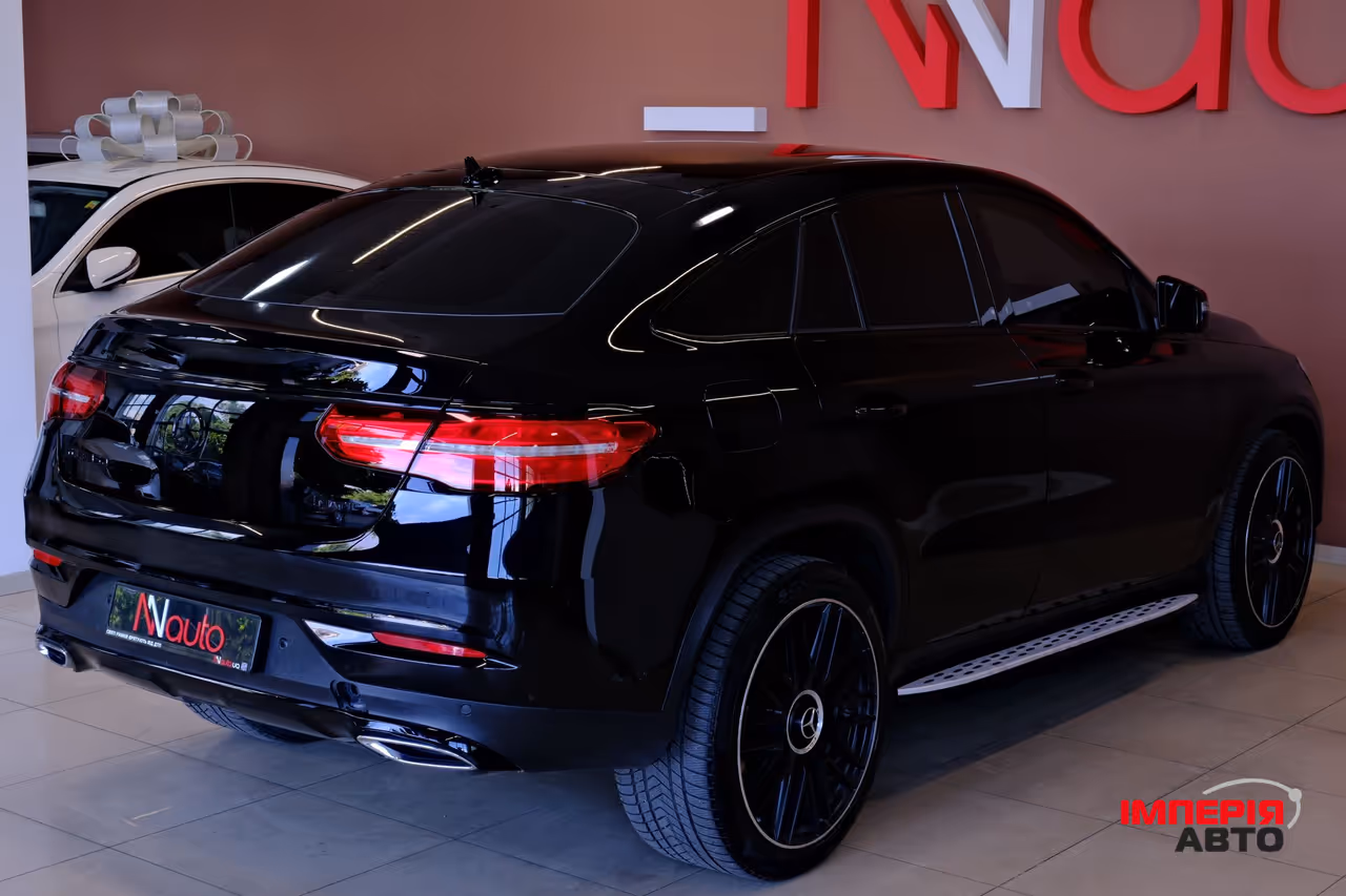 Mercedes-Benz GLE - фото 5