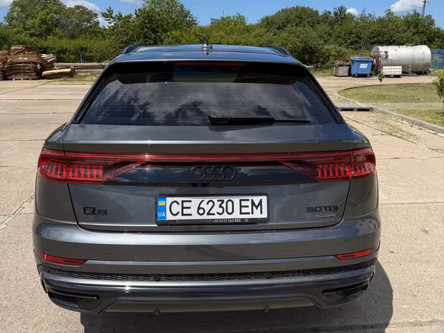 Audi Q8 - фото 4