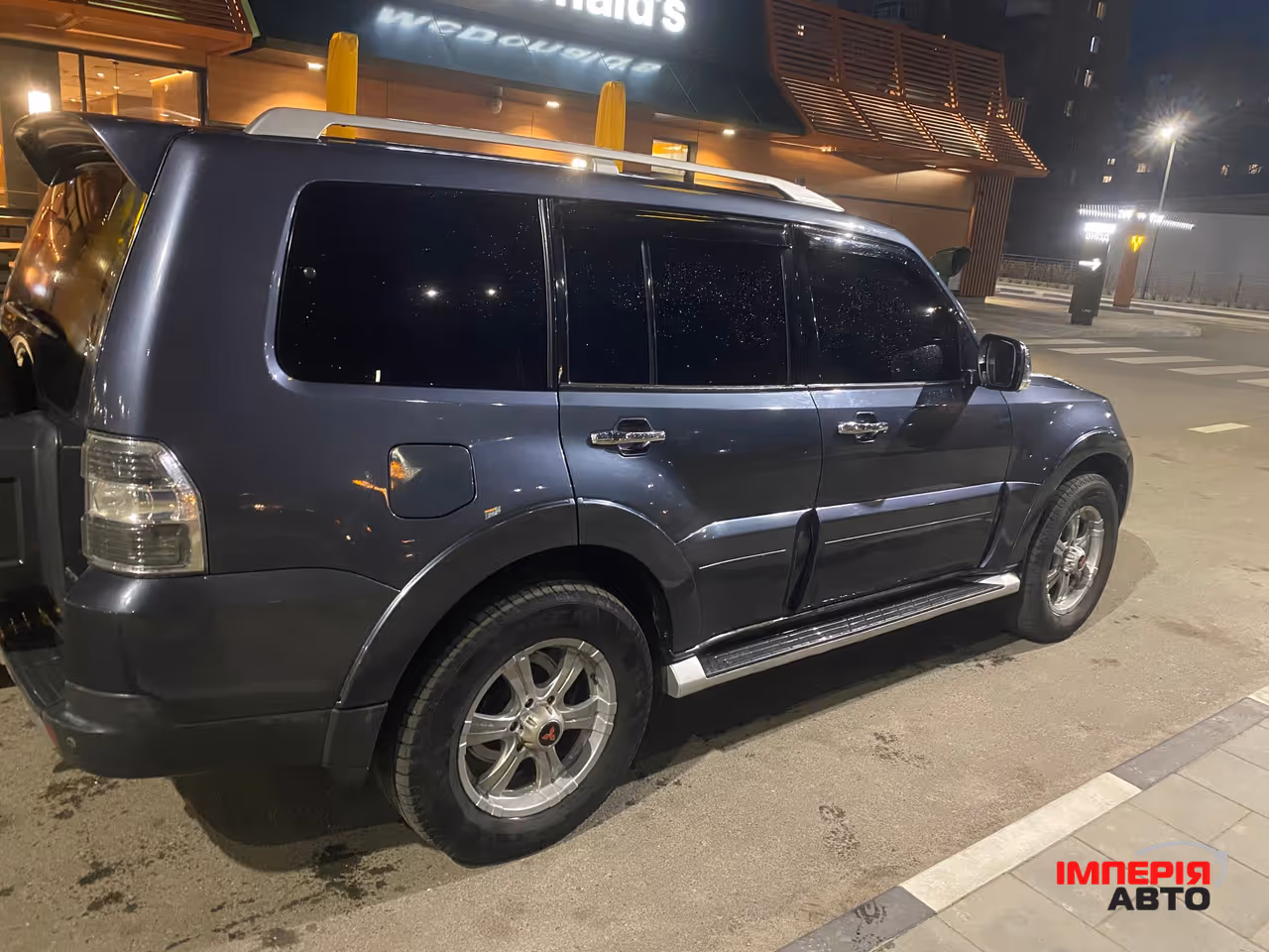 Mitsubishi Pajero - фото 4