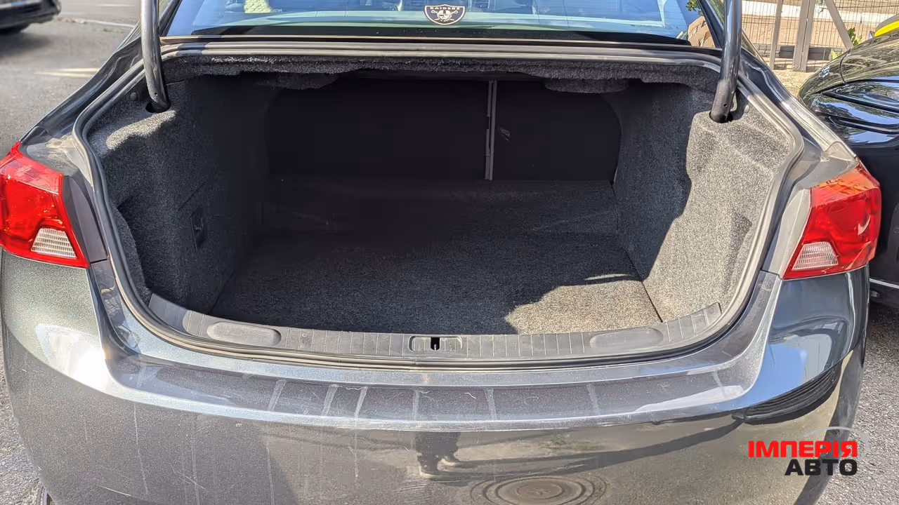 Chevrolet Impala - фото 36