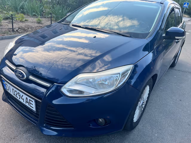 Ford Focus - фото 3