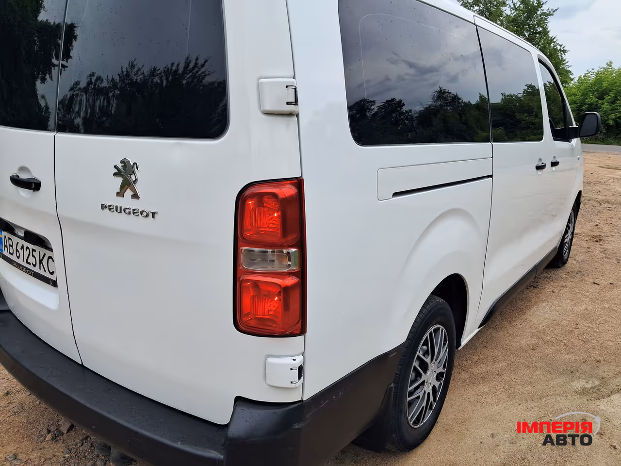 Peugeot Expert - фото 14