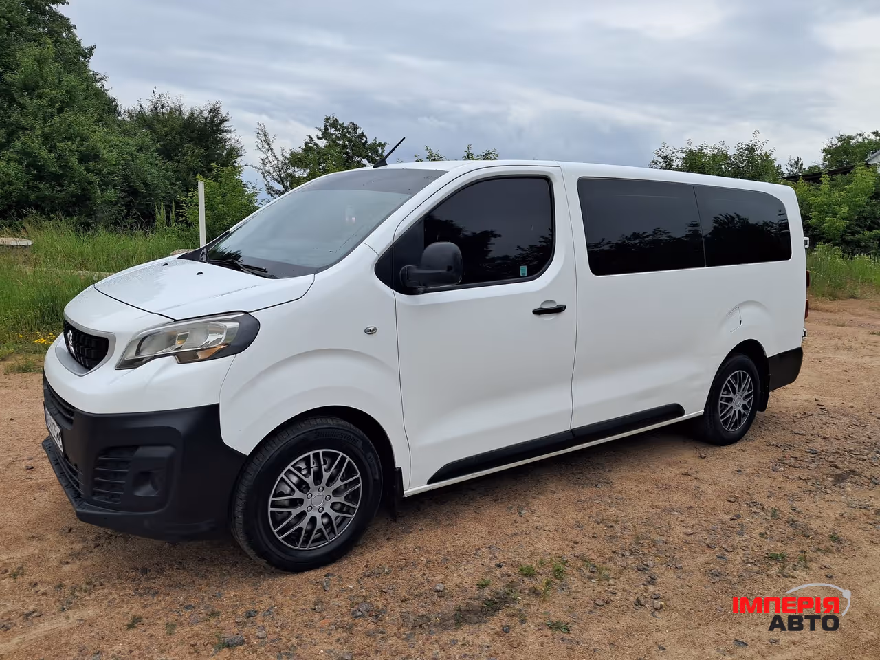 Peugeot Expert - фото 8