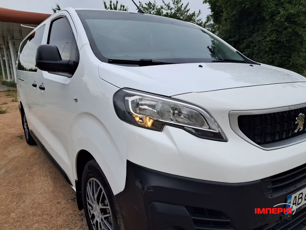 Peugeot Expert - фото 12