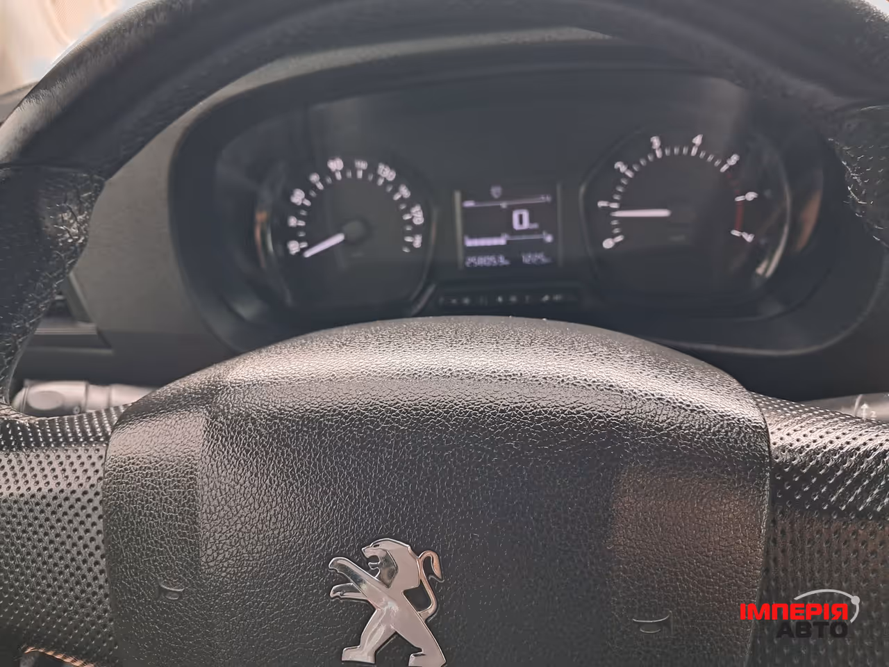 Peugeot Expert - фото 22