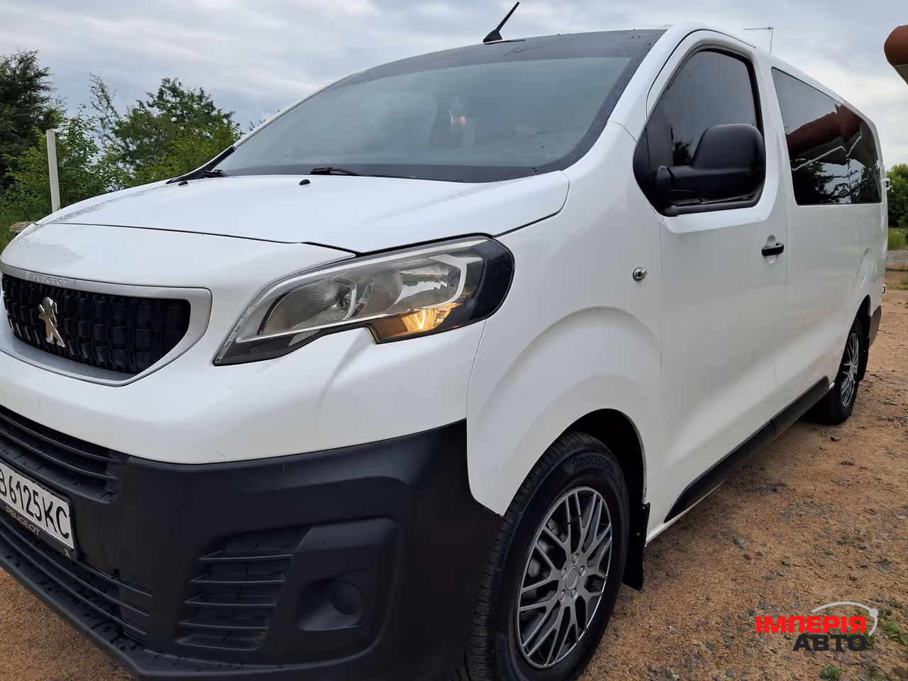 Peugeot Expert - фото 11
