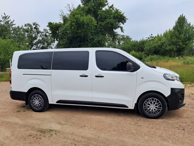 Peugeot Expert - фото 2