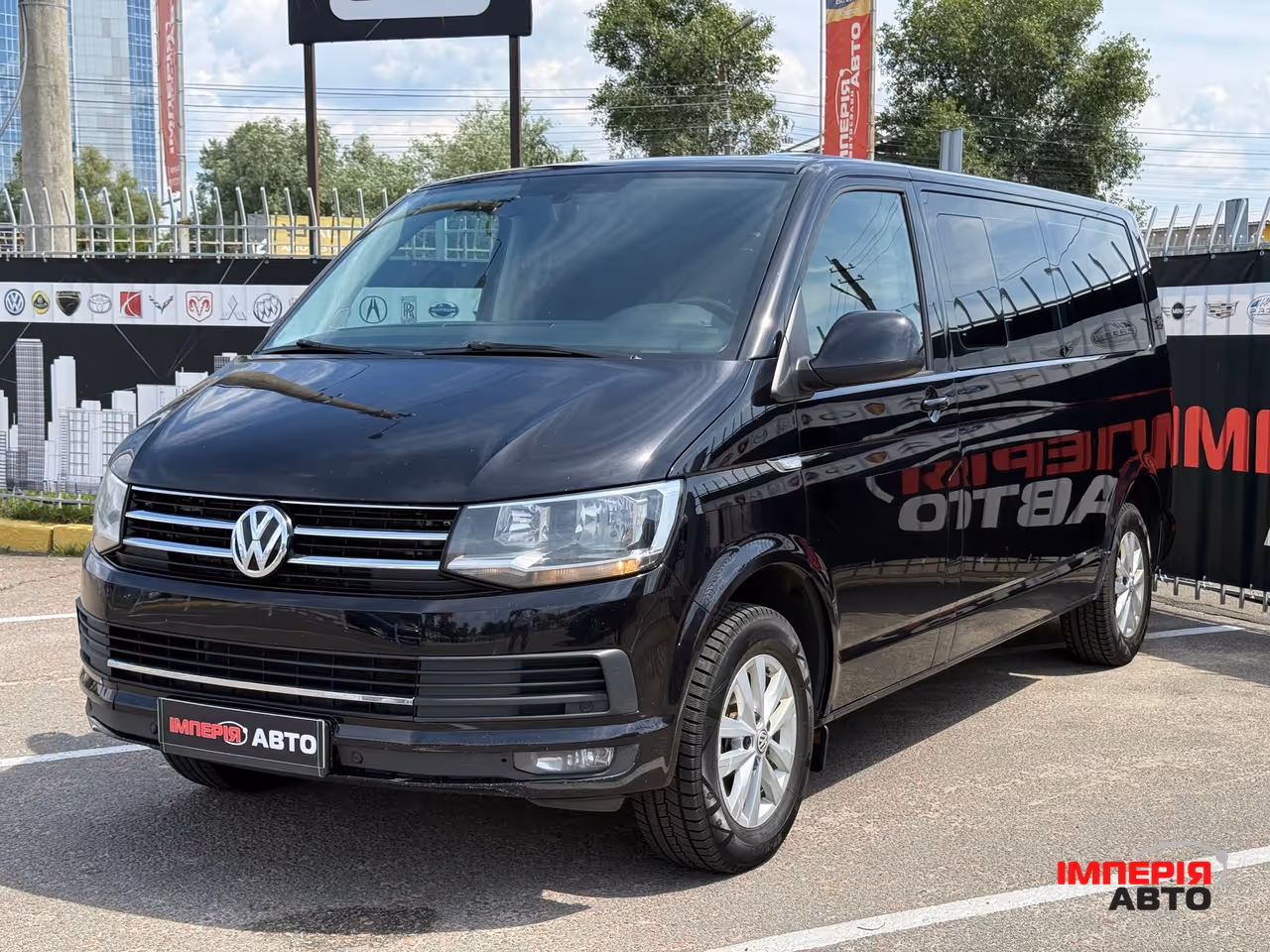 Volkswagen Caravelle - фото 4