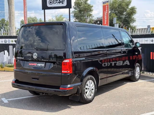 Volkswagen Caravelle - фото 5