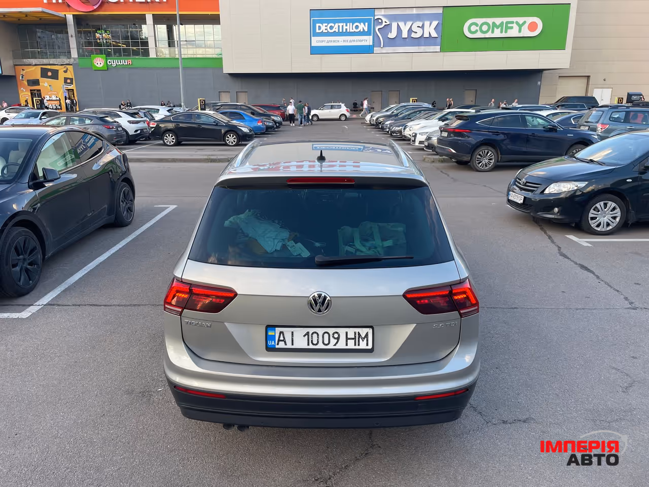 Volkswagen Tiguan - фото 6