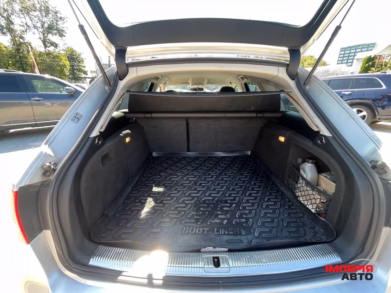 Audi A4 - фото 7