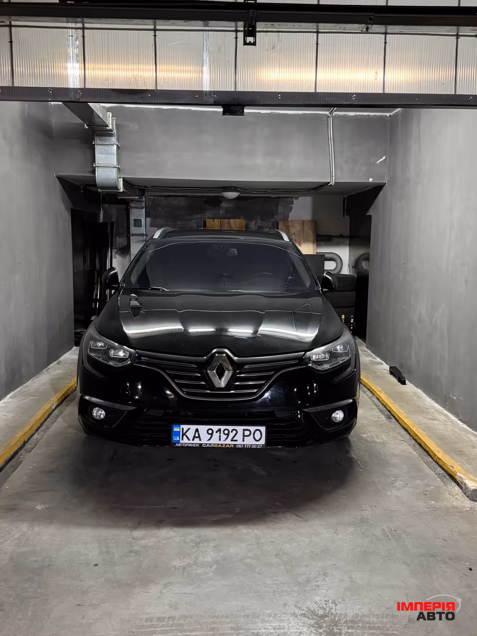 Renault Megane - фото 1